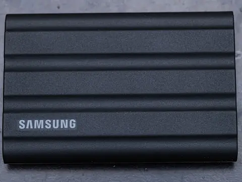 Samsung T7 portable SSD 1TB